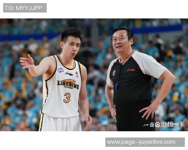 2020年CBA季后赛辽宁队与新疆队激战回顾与精彩瞬间分析